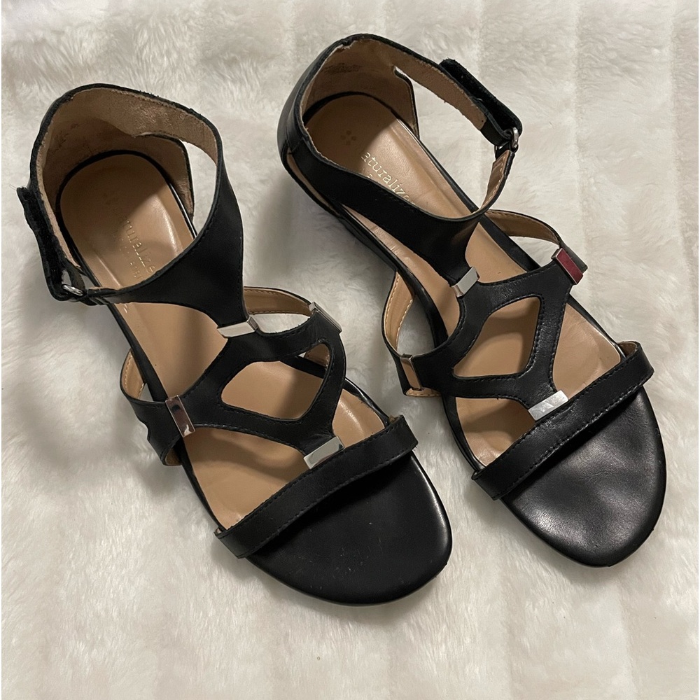 Naturalizer Juniper Sandals